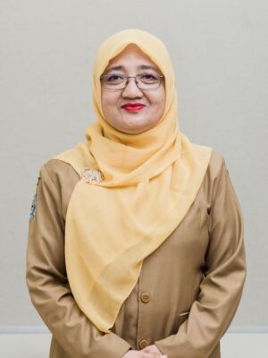 Dra. Hj. Tri Wahyuti Dra. Hj. Tri Wahyuti