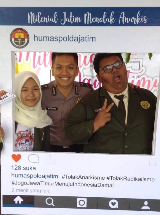 Juara Favorit Lomba Vlog & Foto Juara Favorit Lomba Vlog & Foto